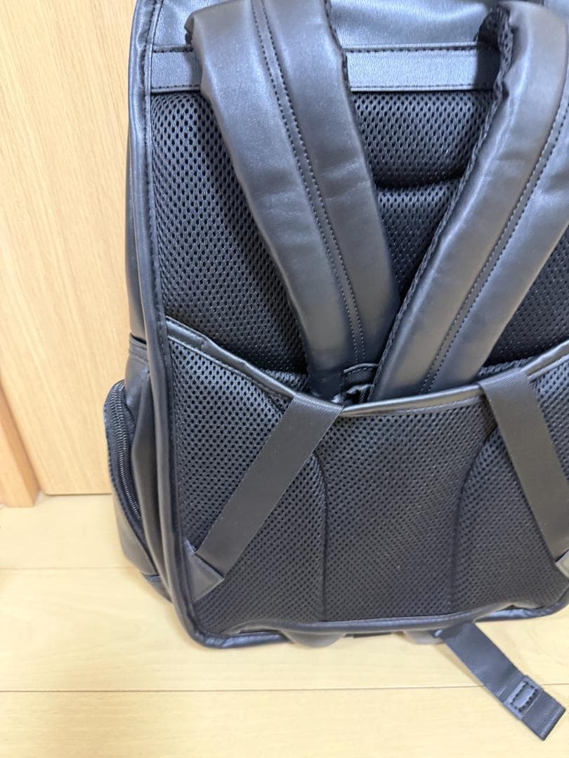 TUMIブラック牛革ALPHA 3ショルダーバッグビジネス通勤リュック