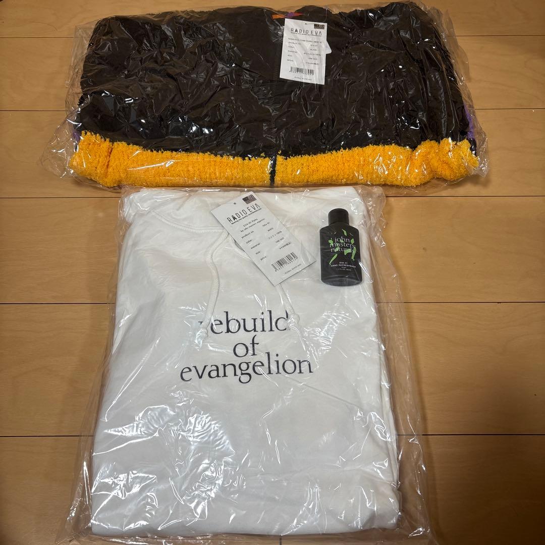 RADIO EVA エヴァンゲリオン パーカーとスウェットセット