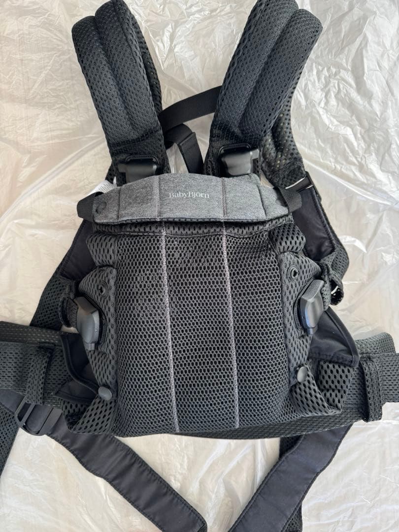 ベビービョルン ベビーキャリア ハーモニー ブラック