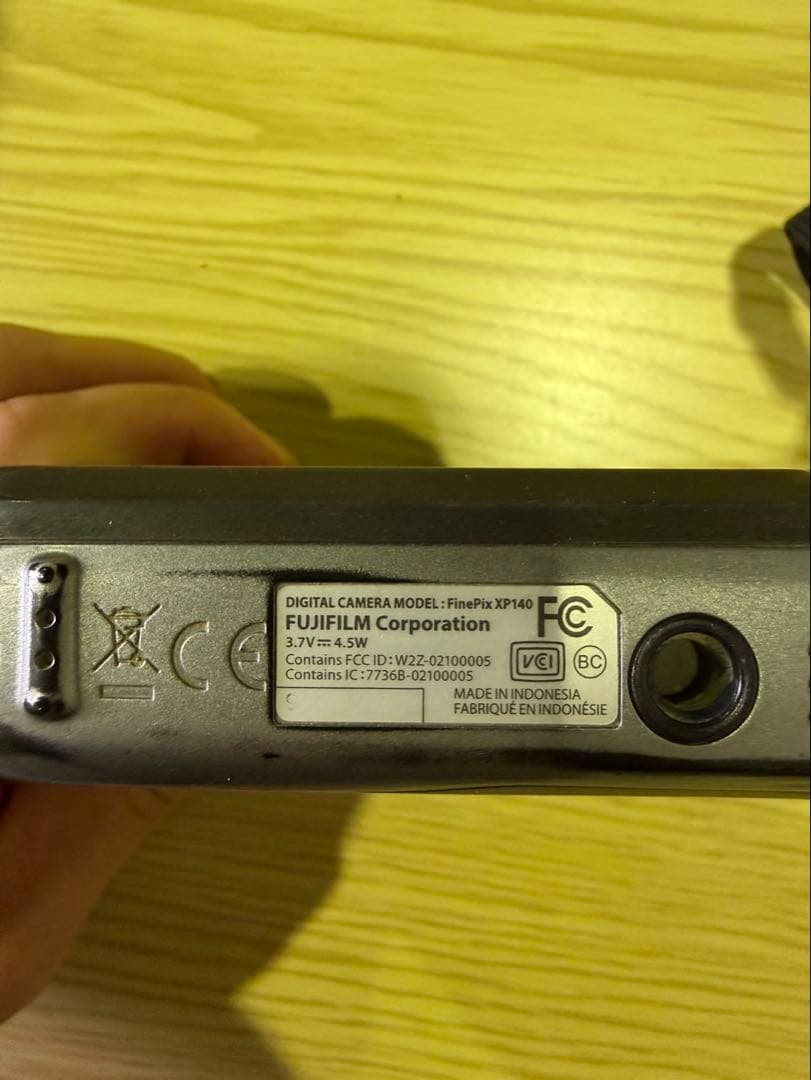 S734 FUJIFILM XP-140 デジカメ