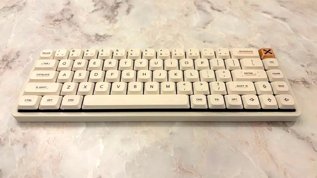 【美品】IQUNIX Magi 65 MG65