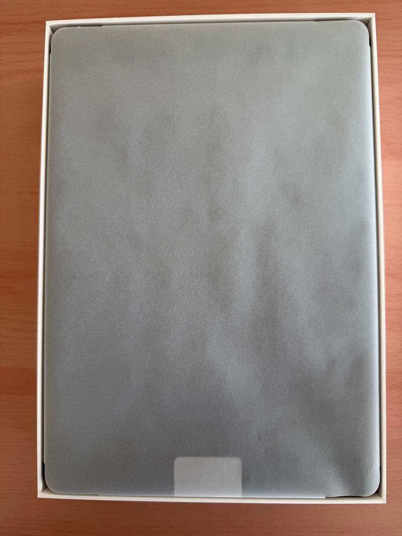 iPad 第9世代 本体 箱 充電器付