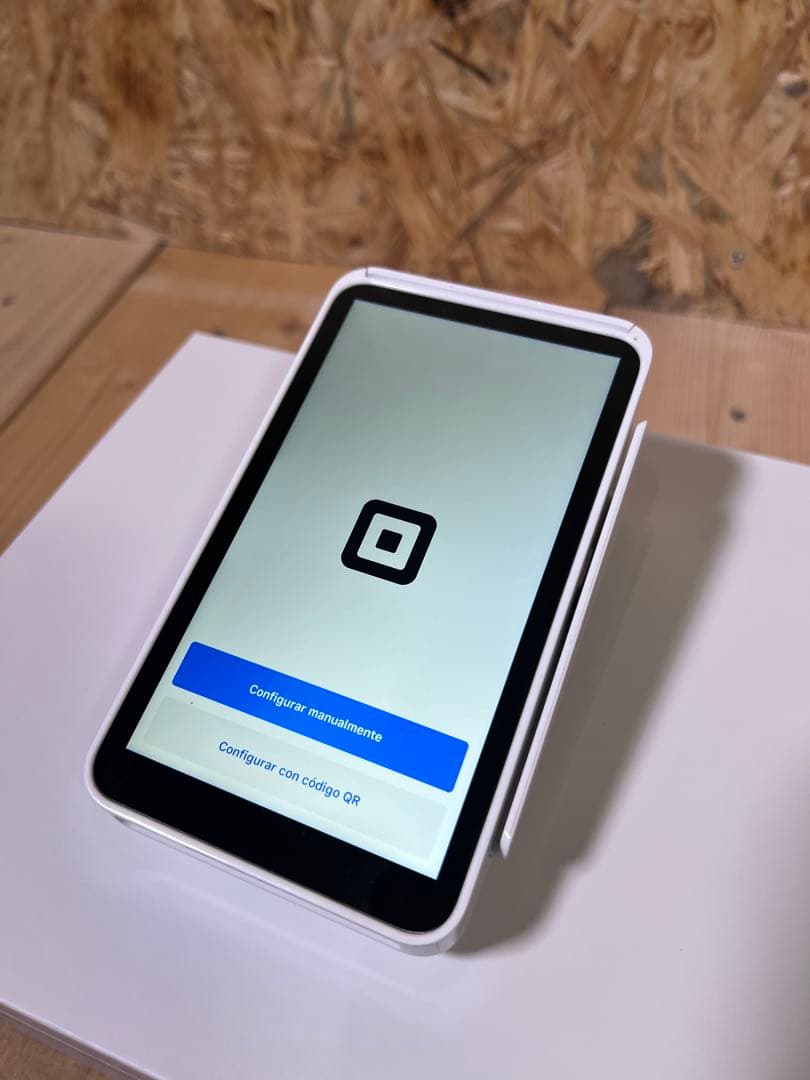 Square Terminal ホワイト