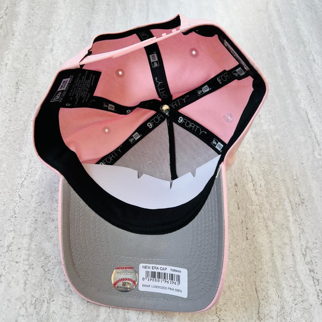 海外限定 LA ニューエラ ドジャース 逆ロゴ ピンク