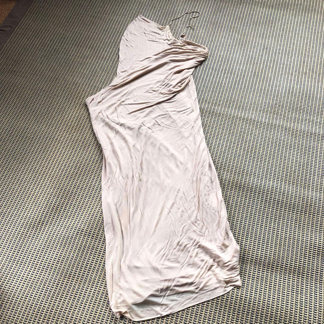 グッチ　オフショルダー　ドレス　ワンピース