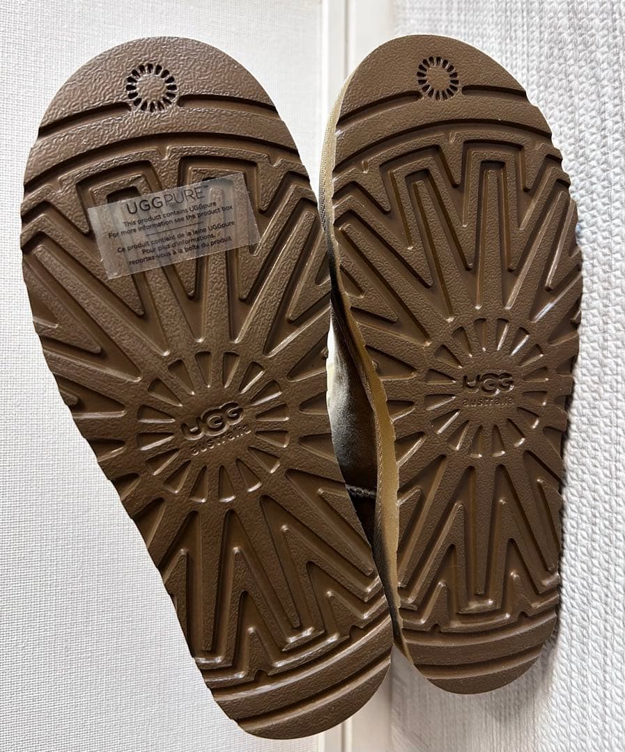 新品未使用 UGG ムートンブーツ 24cm