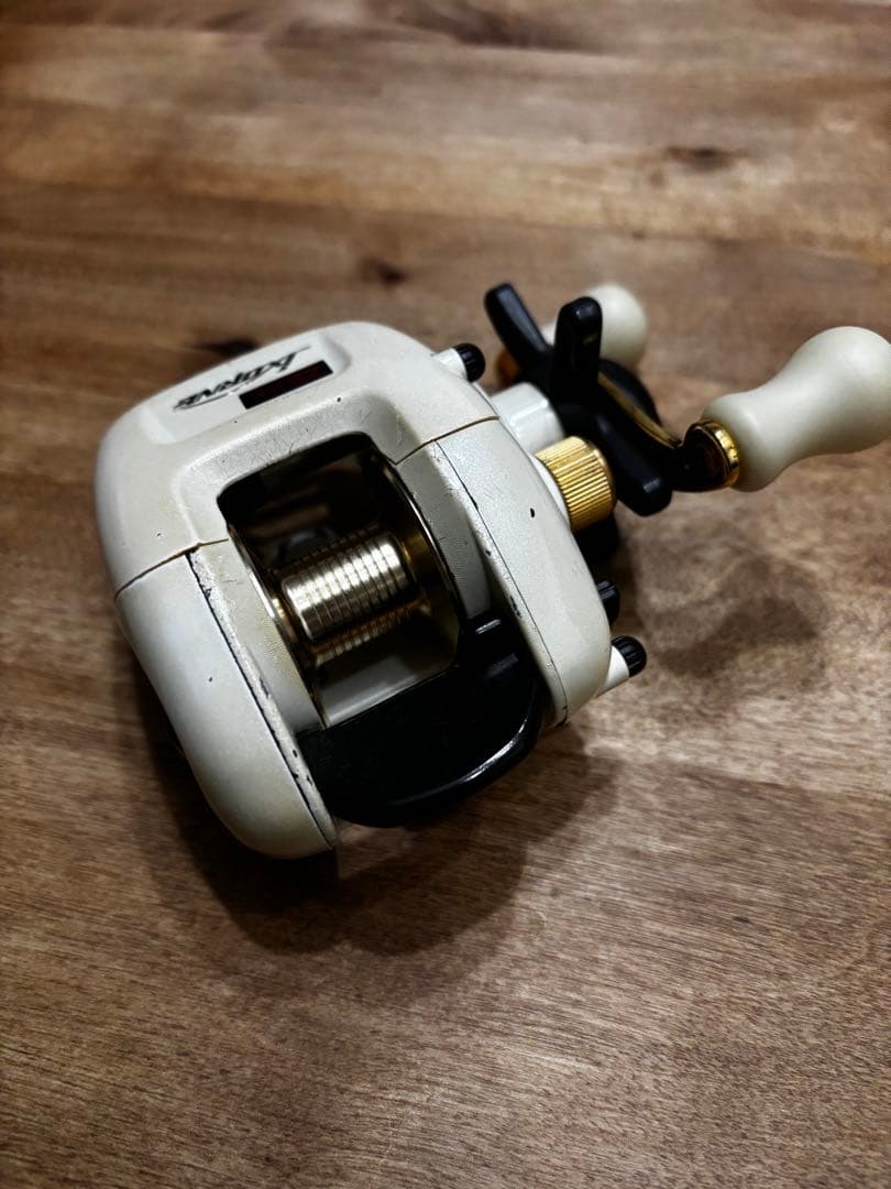 ズイール　イクシオーネ　カオリ