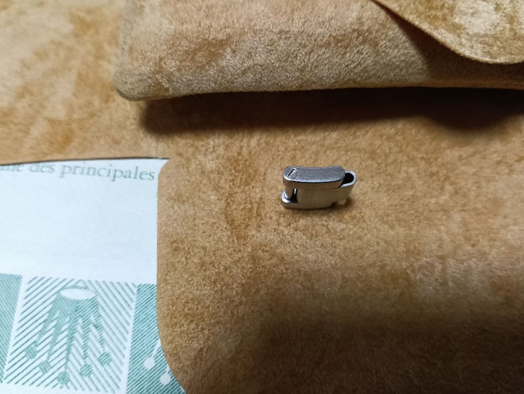 ROLEX ロレックスエアキング14000のレザーケースと余りコマ１個　時計なし