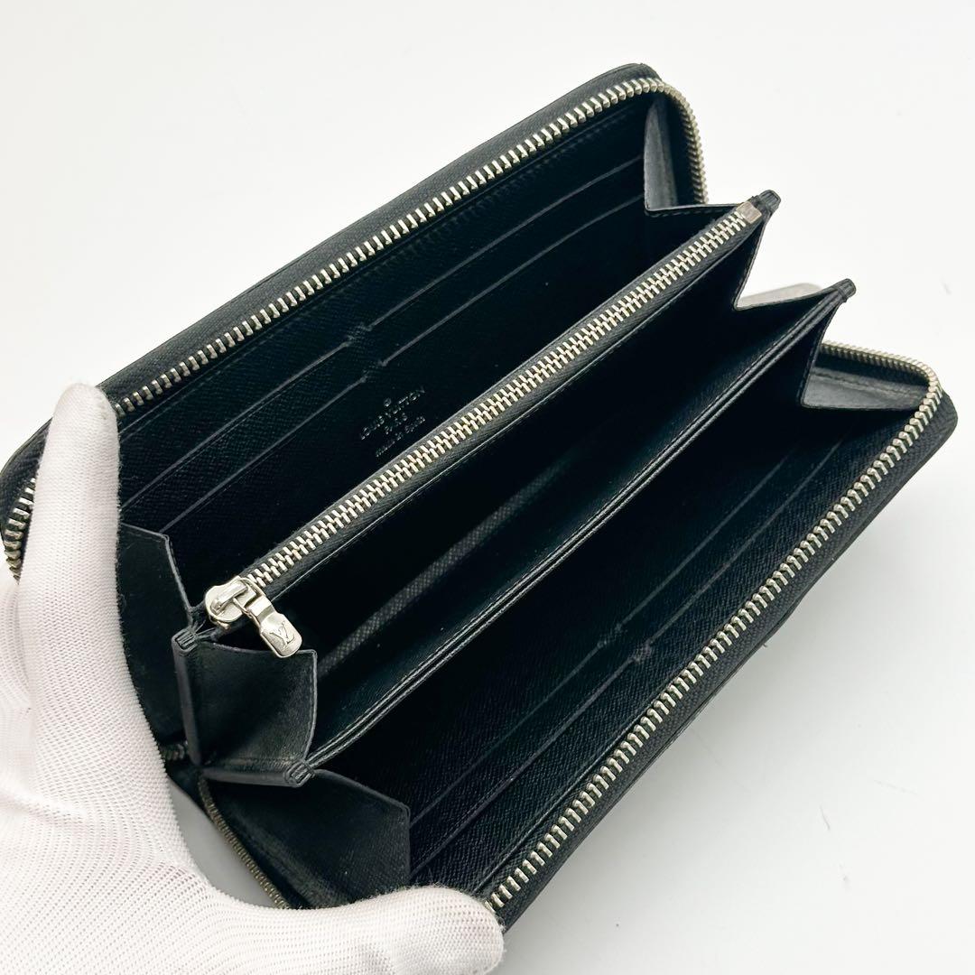 ルイヴィトン ジッピーウォレット エピ ブラック ラウンド 長財布 レザー