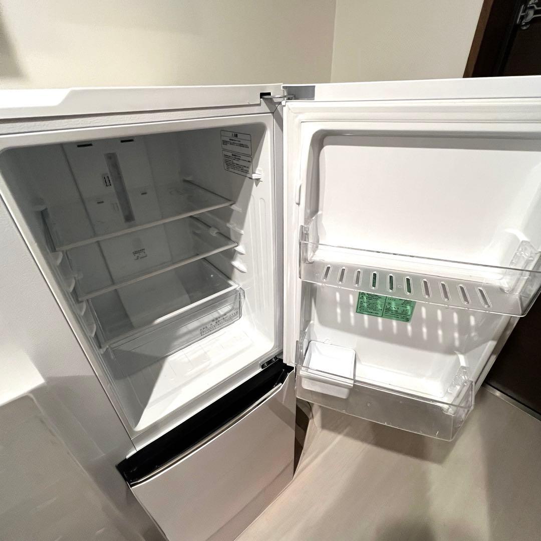 冷蔵庫 2ドア 150L Hisense 右開き HR-D15C