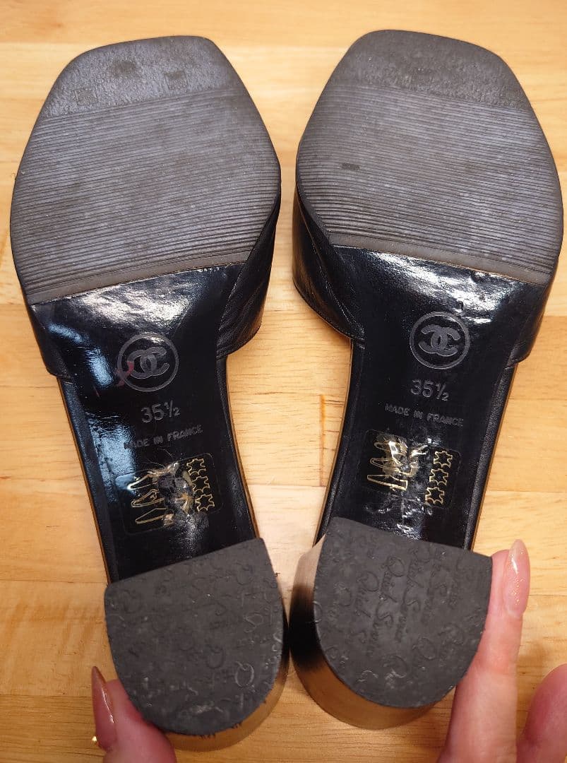 CHANEL　黒　ココマーク　ミュール　サンダル　35.5サイズ