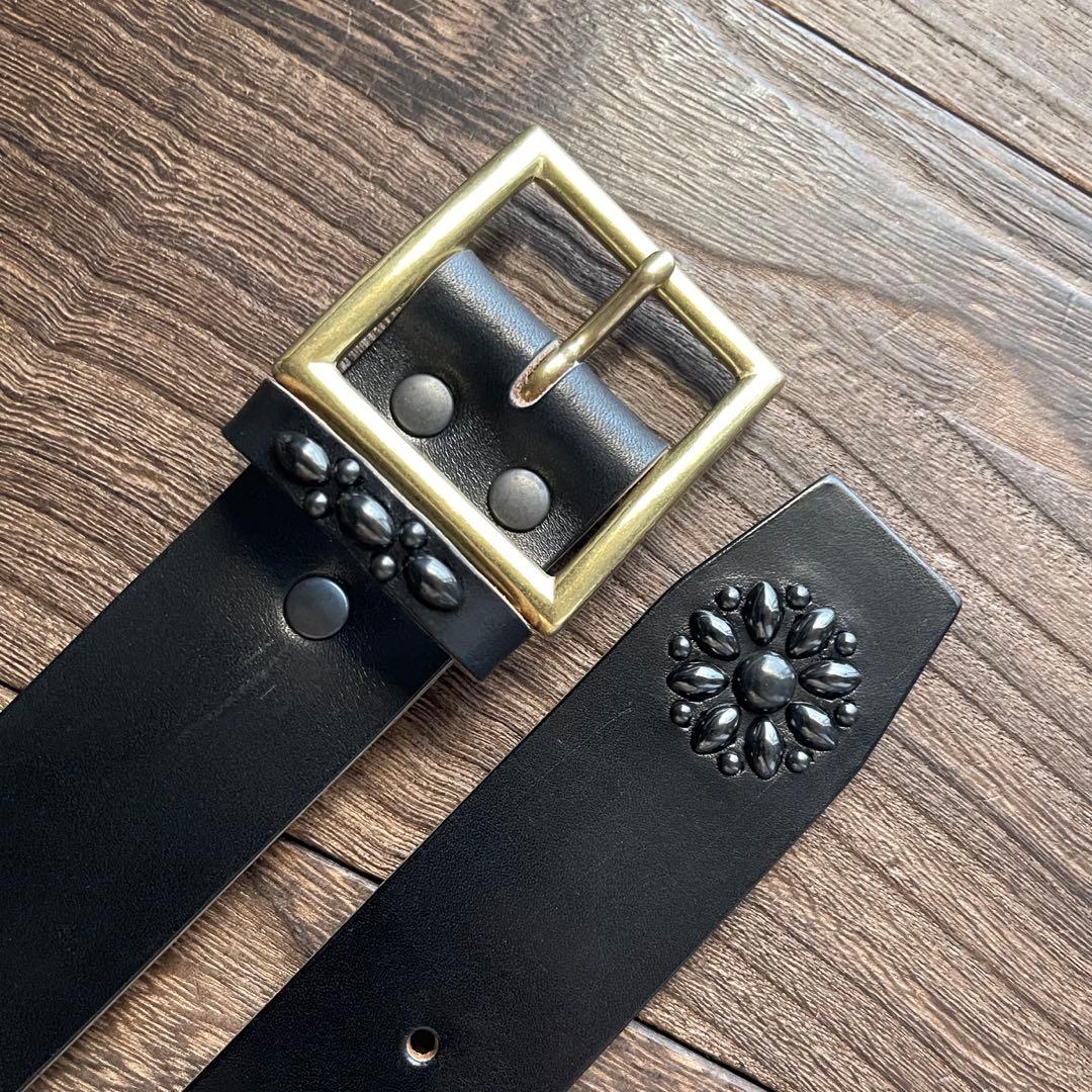 アウトレット品スタッズギャリソンベルト　サドルレザー真鍮4cmHTC CALEE