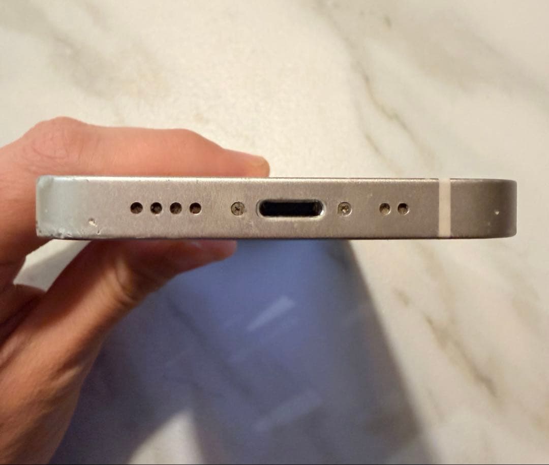 Apple iPhone 13 mini 256GB 本体　シルバー