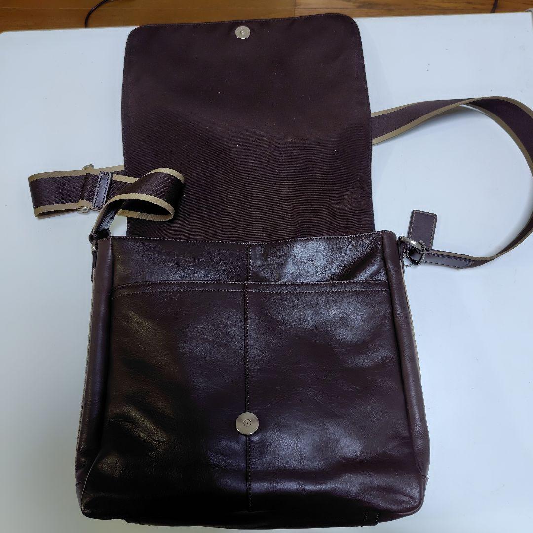 COACH　メッセンジャー　ショルダーバッグ F70555 ダークブラウン