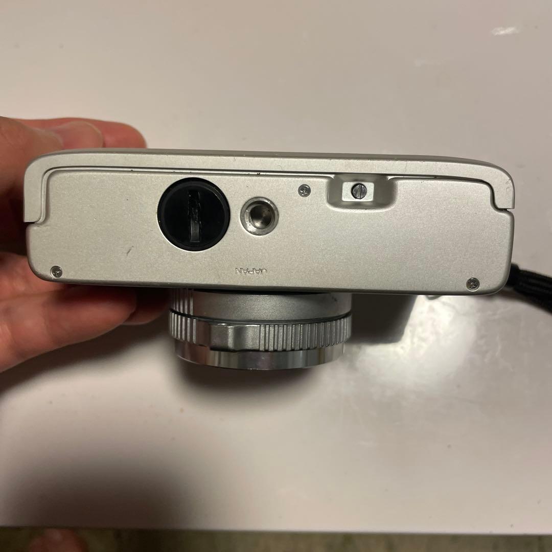 フィルムカメラ KONICA C35 EL