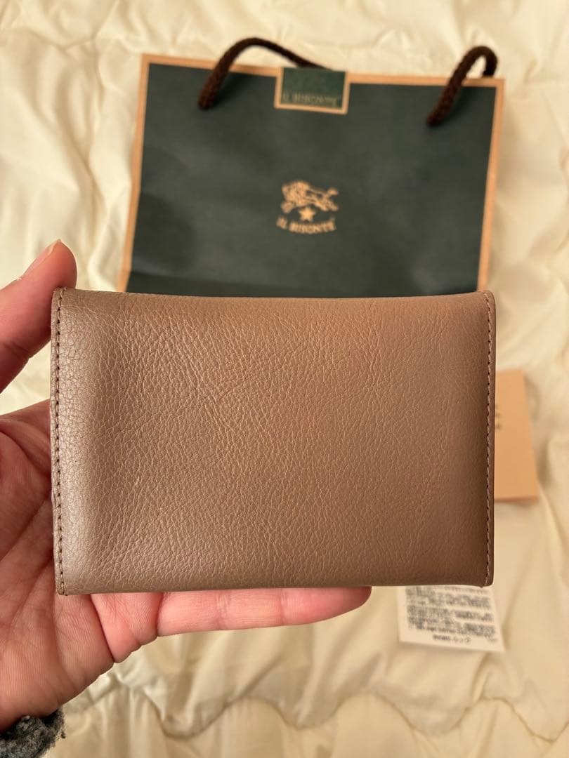 (juritanto)IL BISONTE グレー名刺入れ 保存袋付き