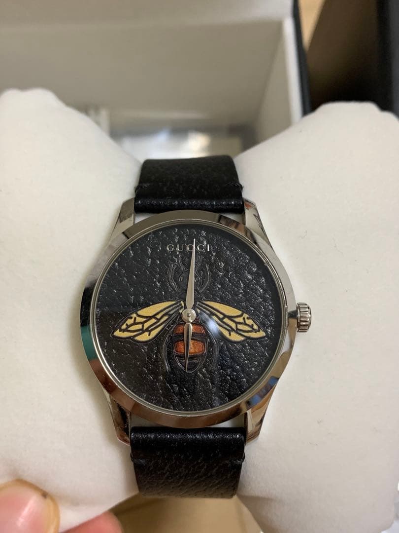 Gucci 蜂デザイン 時計 ya1264067a seiko citizen