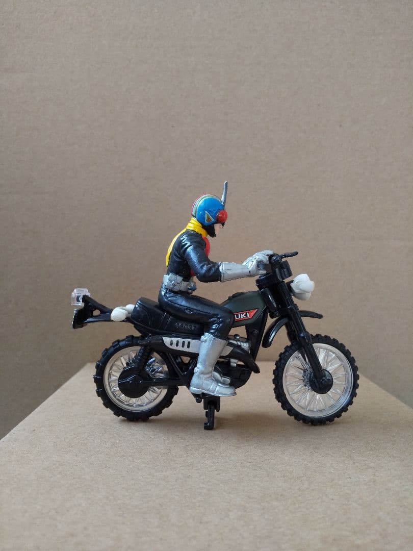 （ベッテルさん取り置き、来週月曜日まで）ザ・ライダーマシン 仮面ライダー ガチャ