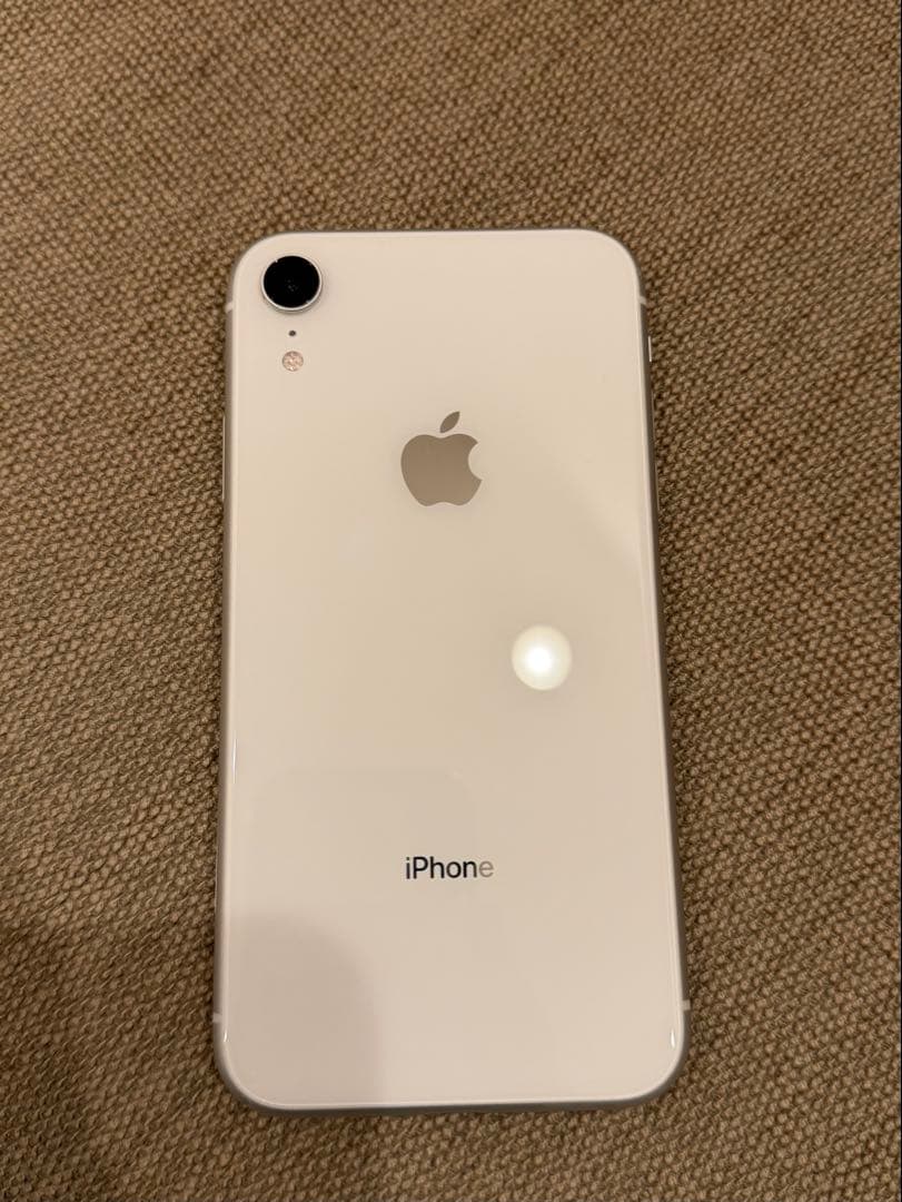 iPhone XR 本体 ホワイト