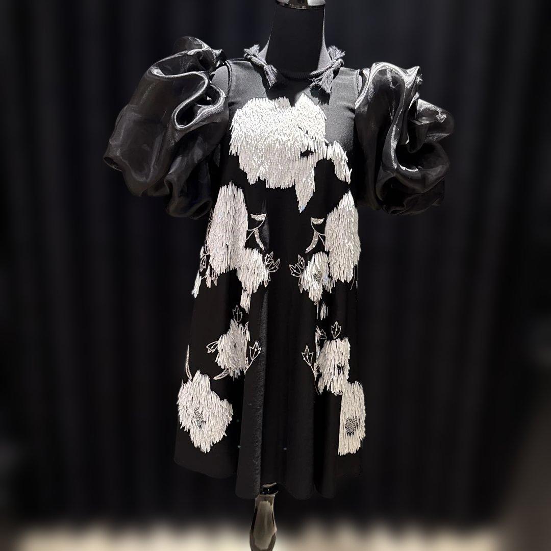 LANVINランバン フラワー刺繍 ビーズ ひざ丈ワンピース 個性的