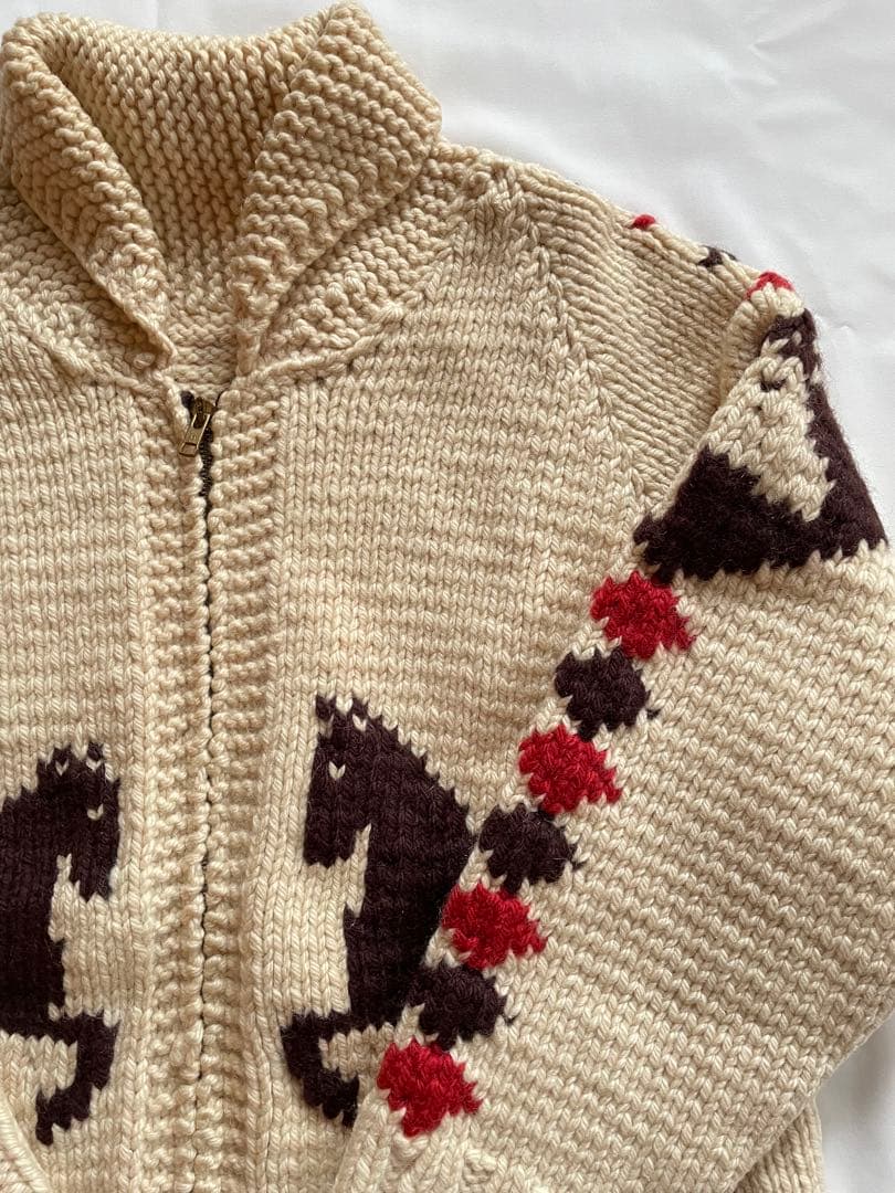 カウチン　古着　馬柄