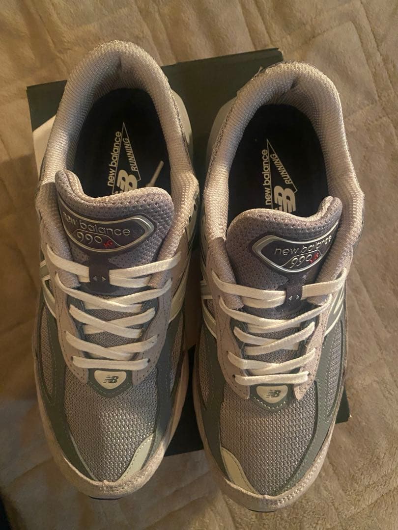 ニューバランス　990 V6