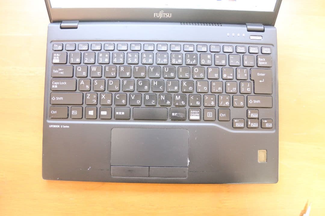 FUJITSU U9310/E 第10世代 core i5 256GB 02