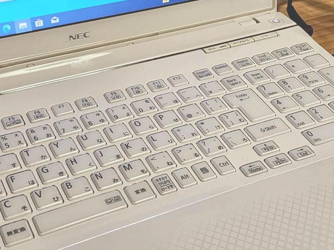 NEC ノートPC Corei7 8GB SSD80GB Office2021