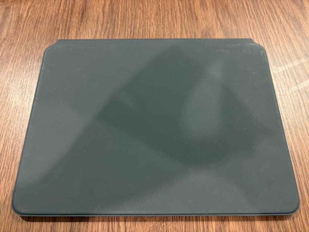 【純正】iPad マジックキーボード (MXQT2J/A)