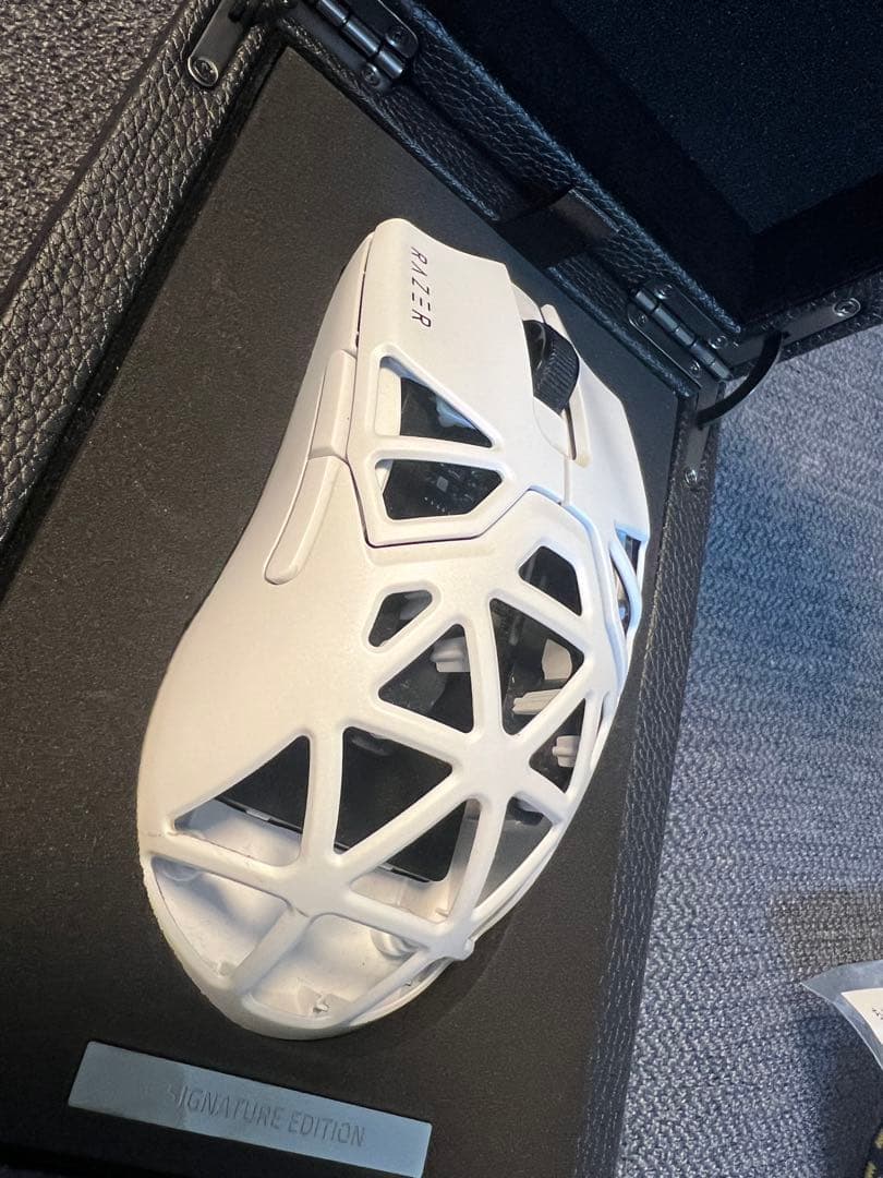 マウス・トラックボール Razer Viper Mini Signature Edition