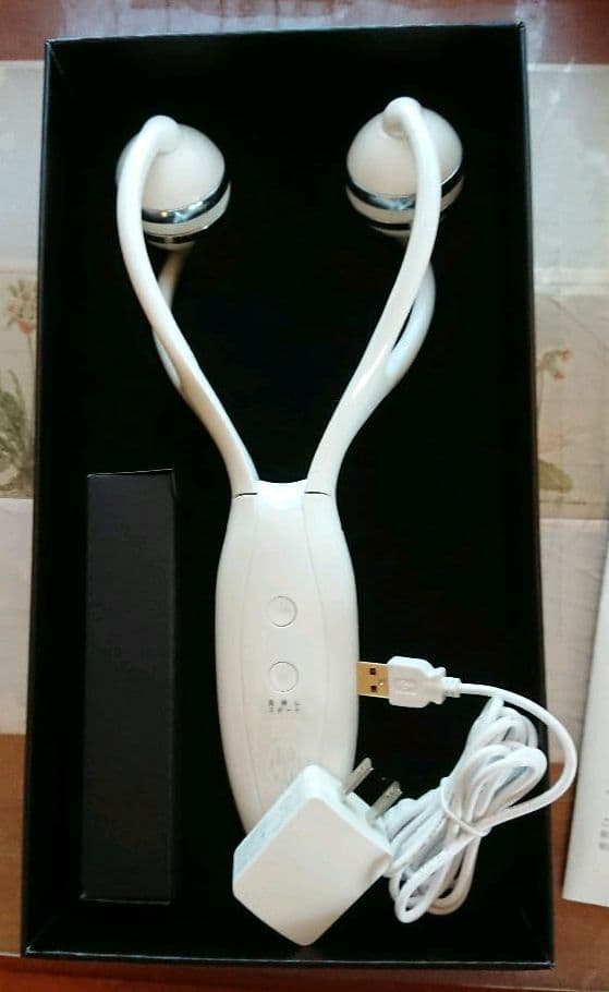 値下げ フェイスラインを徹底ケア  アテックス ルルド フェイスメイクローラー