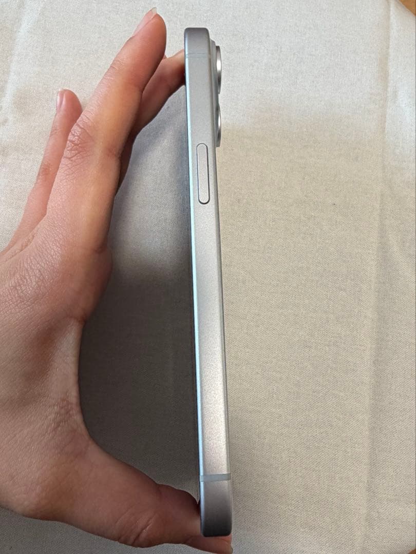 スマートフォン本体 iphone 15 128GB