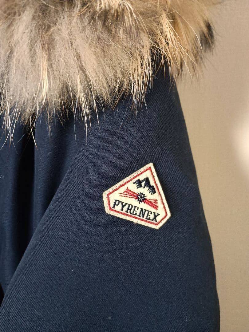 PYRENEX ピレネックス　フード付きダウンジャケット