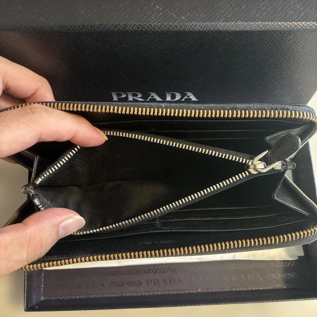 PRADA ブラックレザー 長財布 箱付き　プラダ　財布