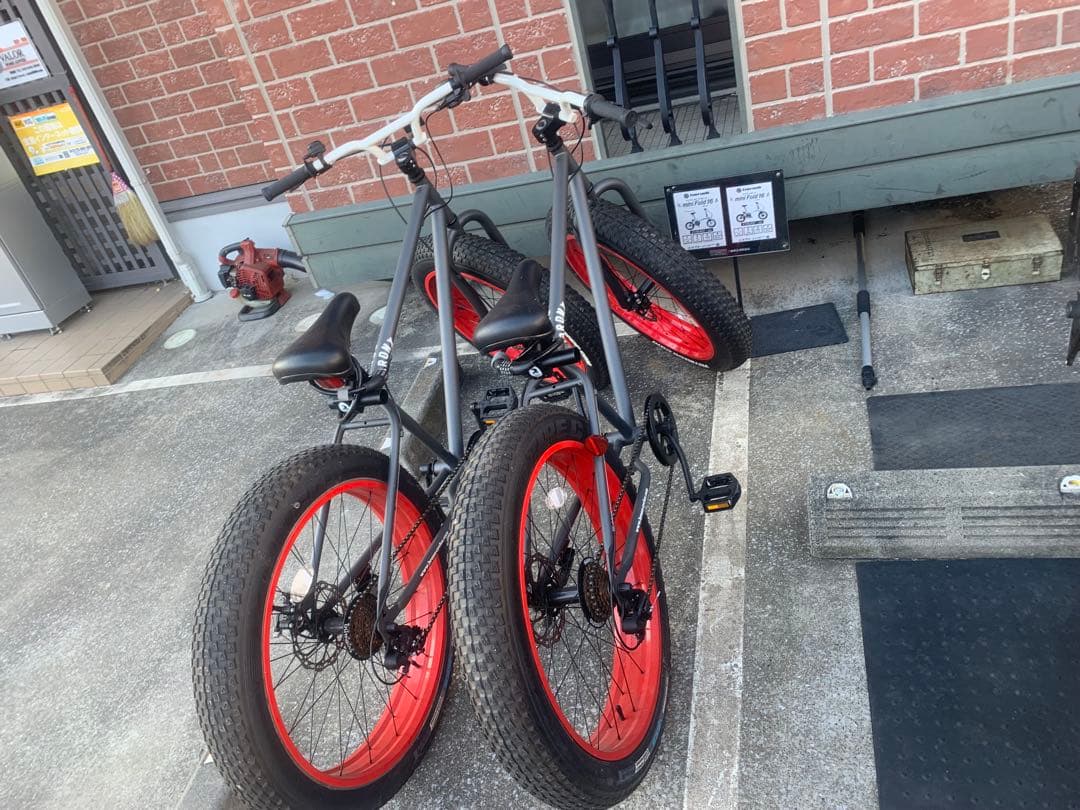 ビーチクルーザー 自転車 グレー/レッド１台のみ