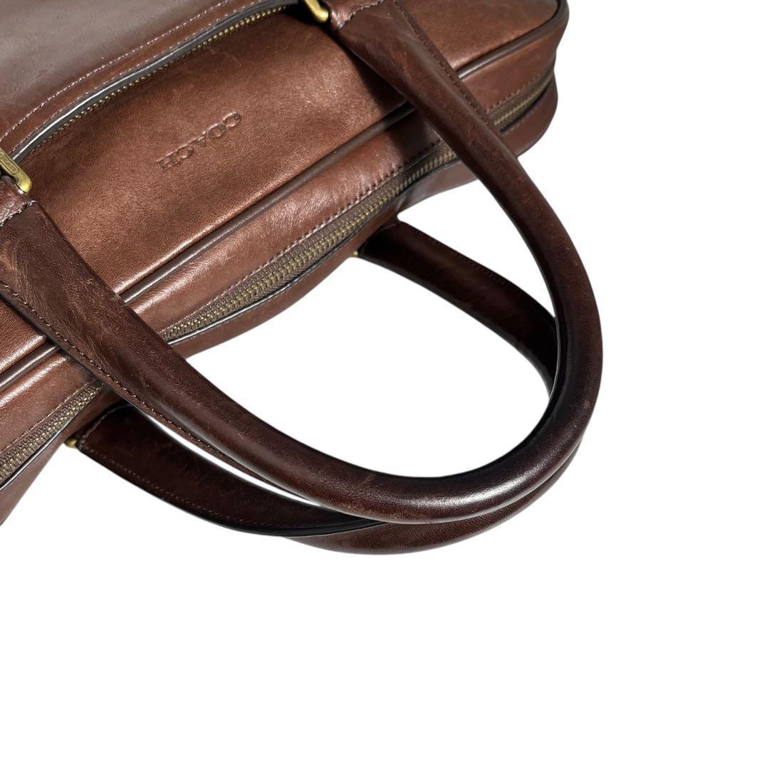 コーチ　ビジネスバッグ　斜め掛け　肩掛け　レザー　ブラウン　70901