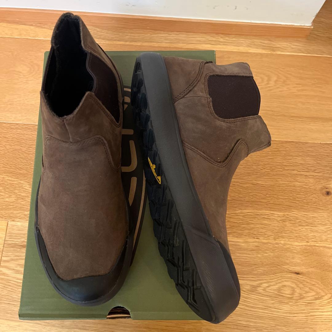 【未使用】KEENチェルシーブーツ ELENA CHELSEA 24 サイドゴア