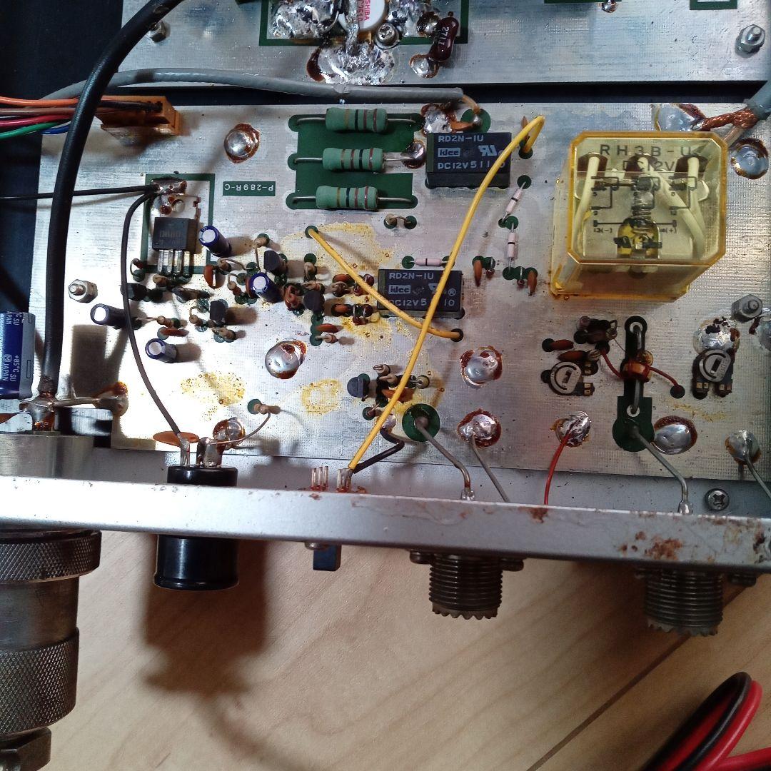 リニアアンプ カルメン P-289R 3.5〜29MHZ用 ジャンク扱い