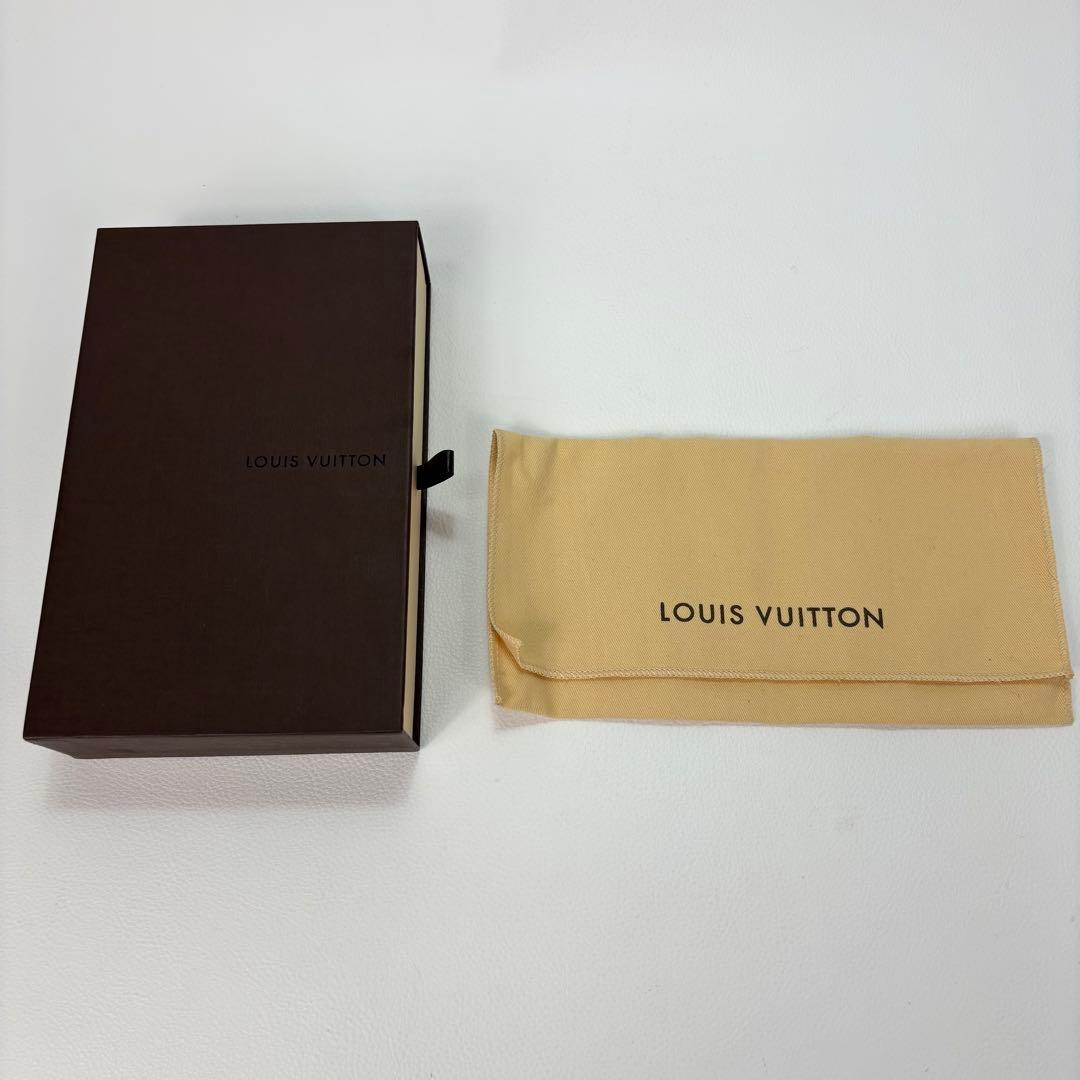 ルイヴィトン ジッピーウォレット ヴェルティカル シャドウ モノグラム RFID