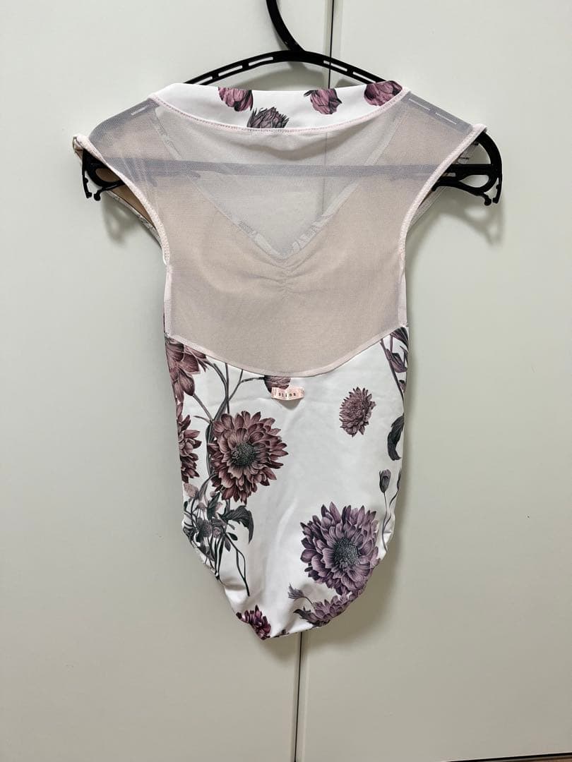 stina レオタード　ジュニア