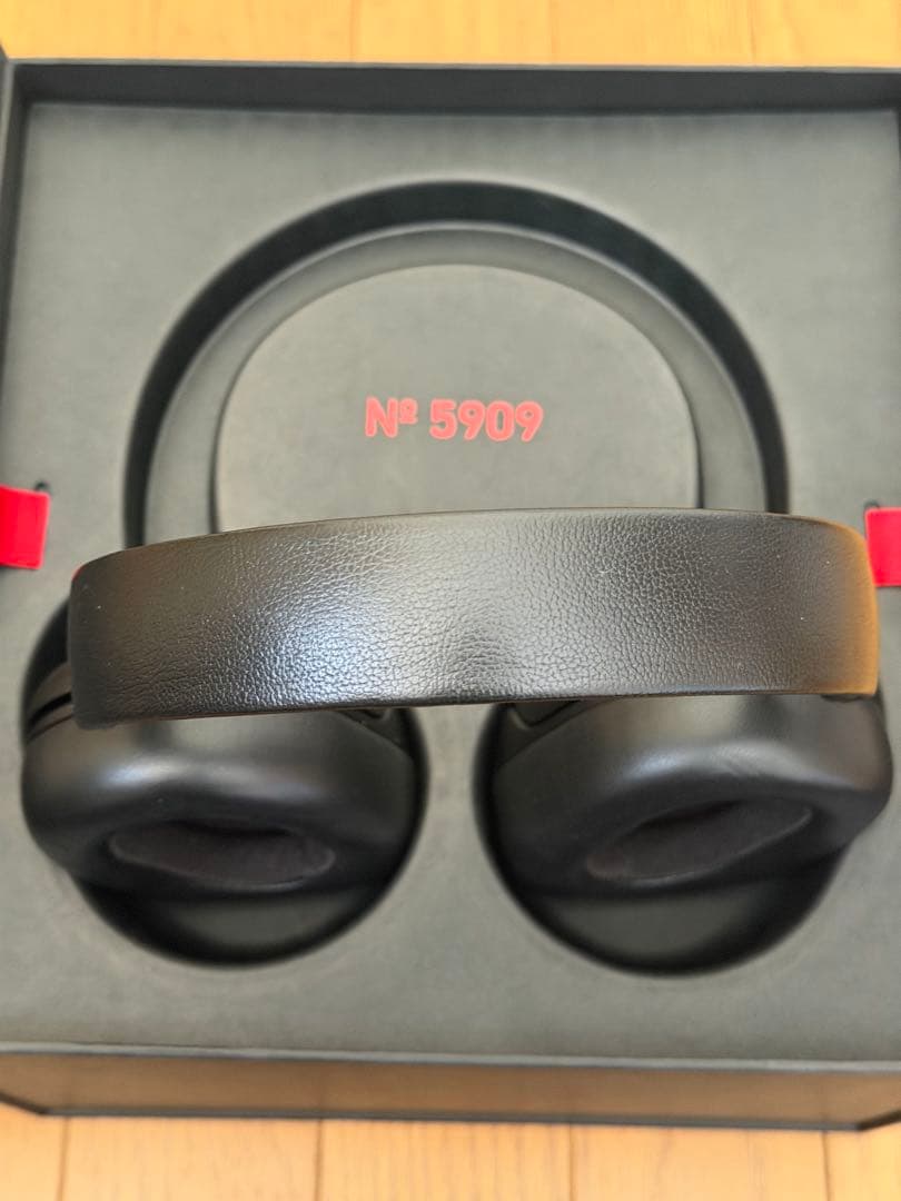 Mark Levinson № 5909 ワイヤレスヘッドフォン