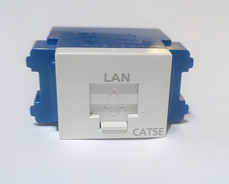 CAT5E モジュラ　291個セット