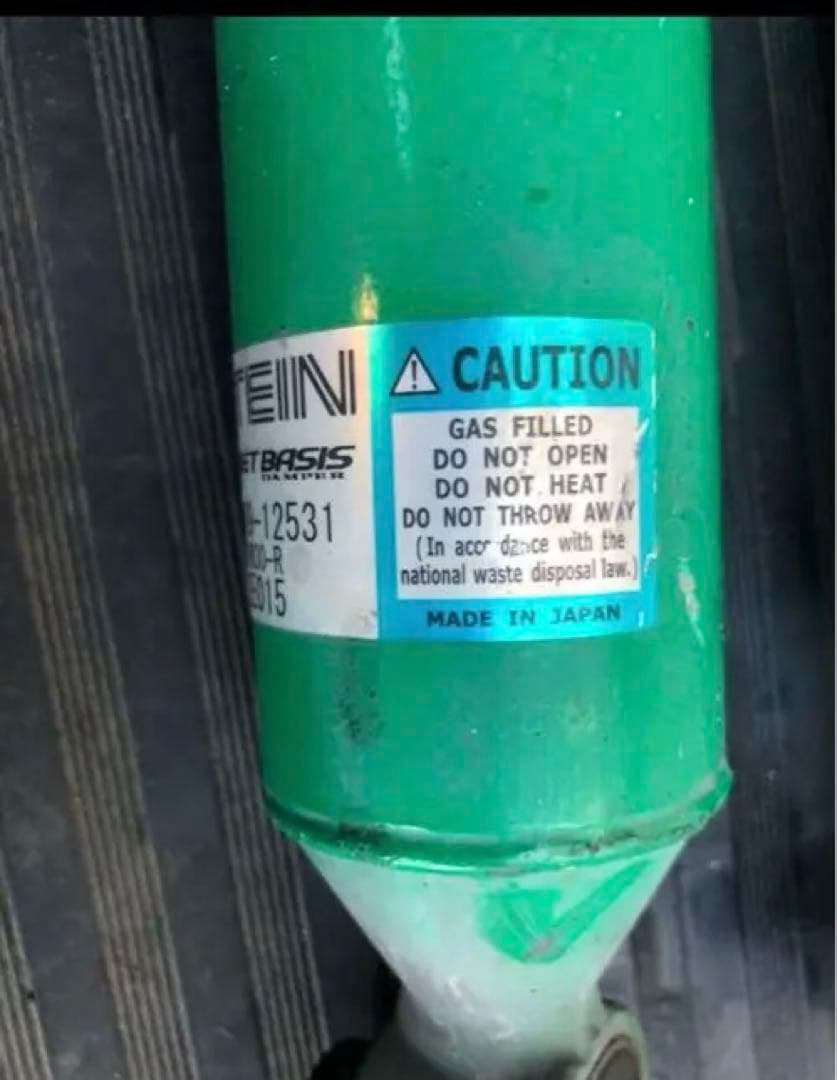 トヨタ プリウス ZVW30 ZVW35 TEIN　STREET FLEX車高調