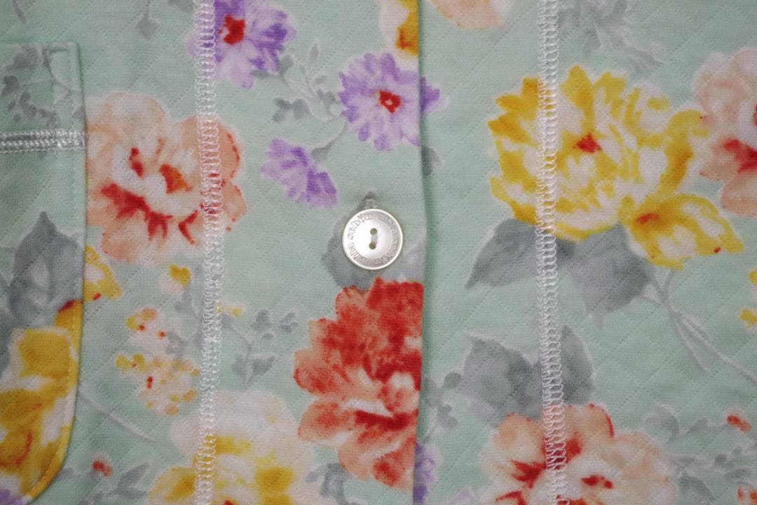 【新品】ミラショーン 　秋冬物　中わた入りキルトニットパジャマ(M)