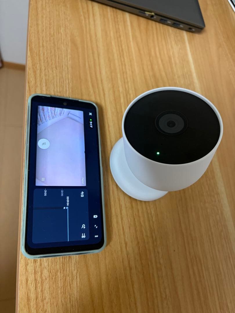 Google Nest Cam 屋内・屋外対応　バッテリー式