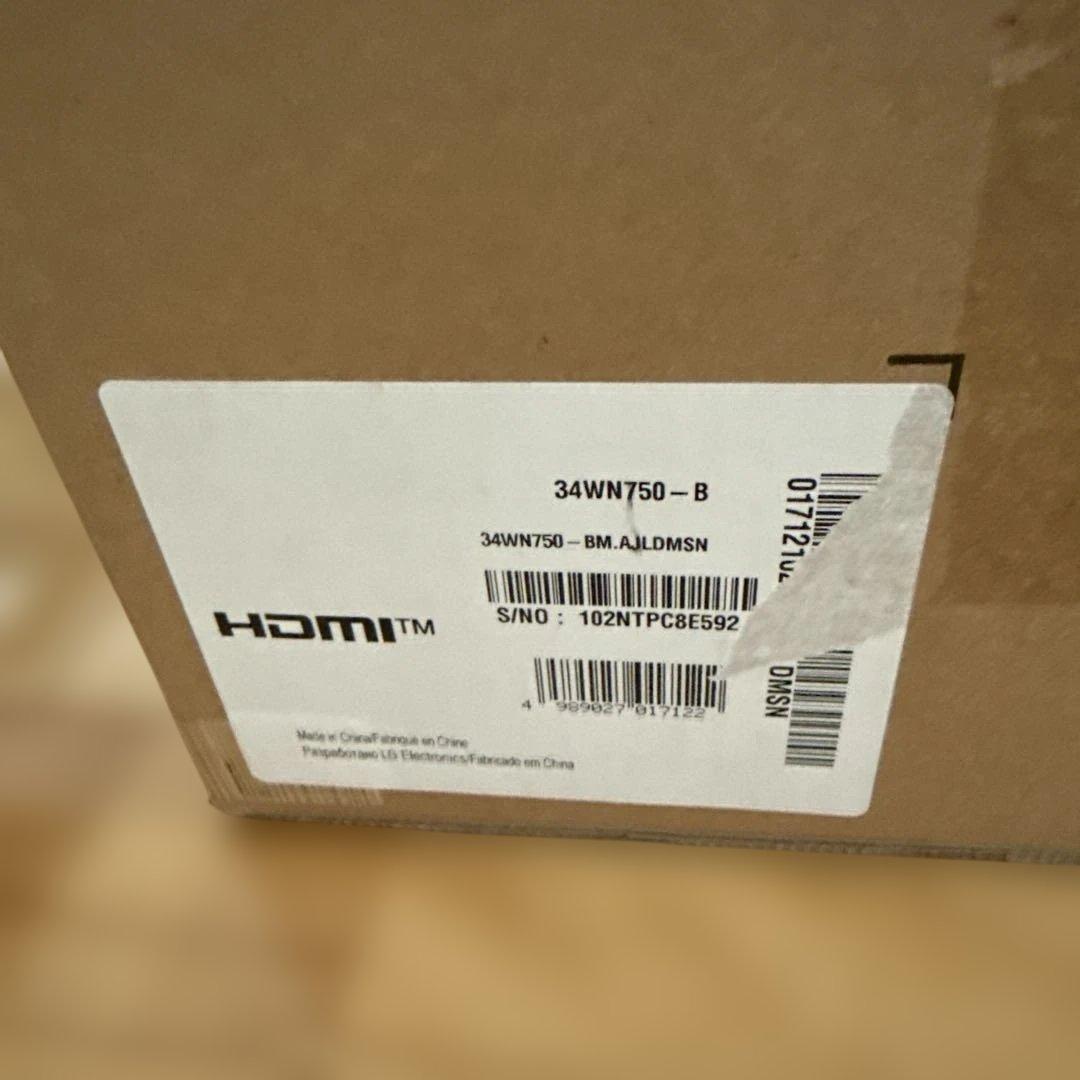 LG ウルトラワイドモニター　34インチ　34WN750-B