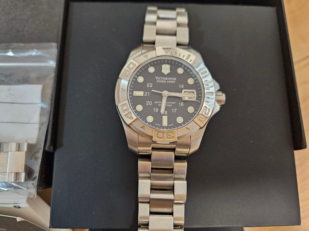Victorinox ダイバーズウォッチ
