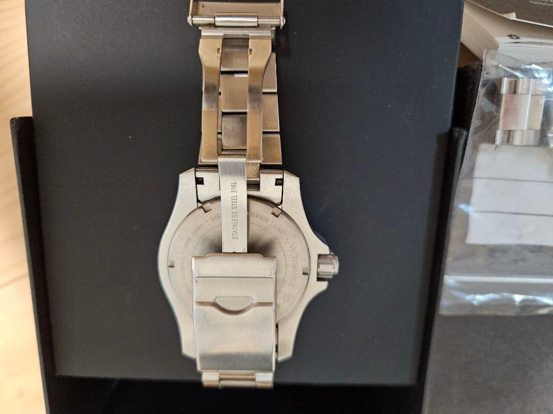 Victorinox ダイバーズウォッチ