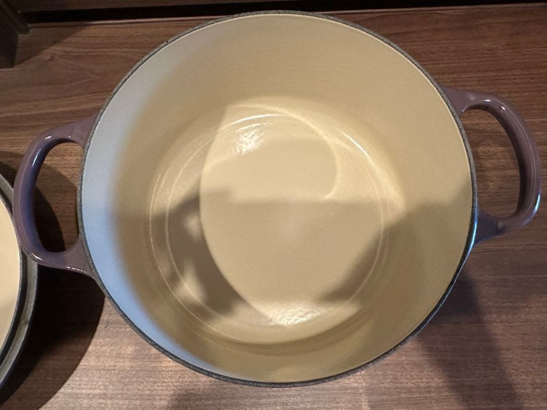 LE CREUSET 両手鍋 パープル　24インチ