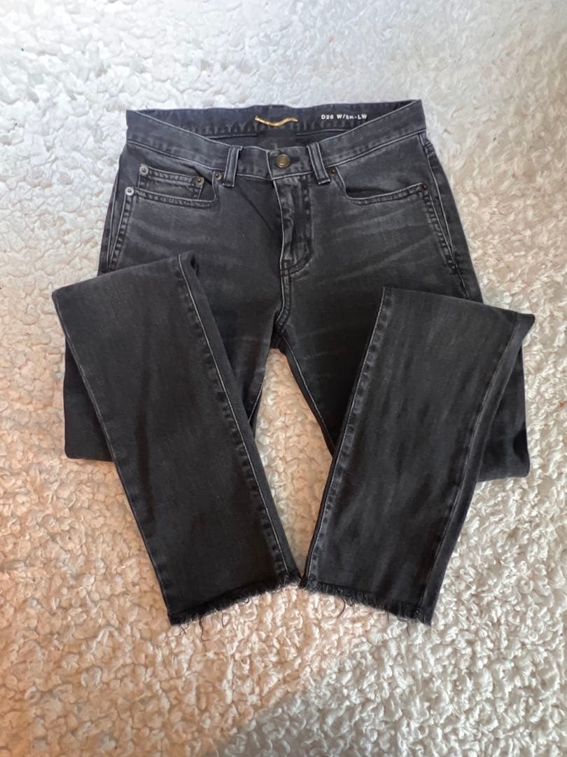 SAINTLAURENTスキニージーン レディースサンローラン未使用